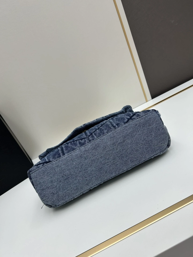 Y51 top handle bags 4224-0318
