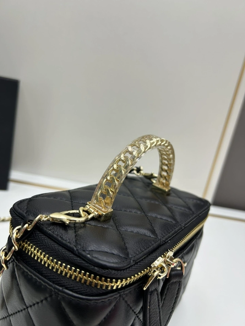 Ch**el cosmetic bags 4224-0333