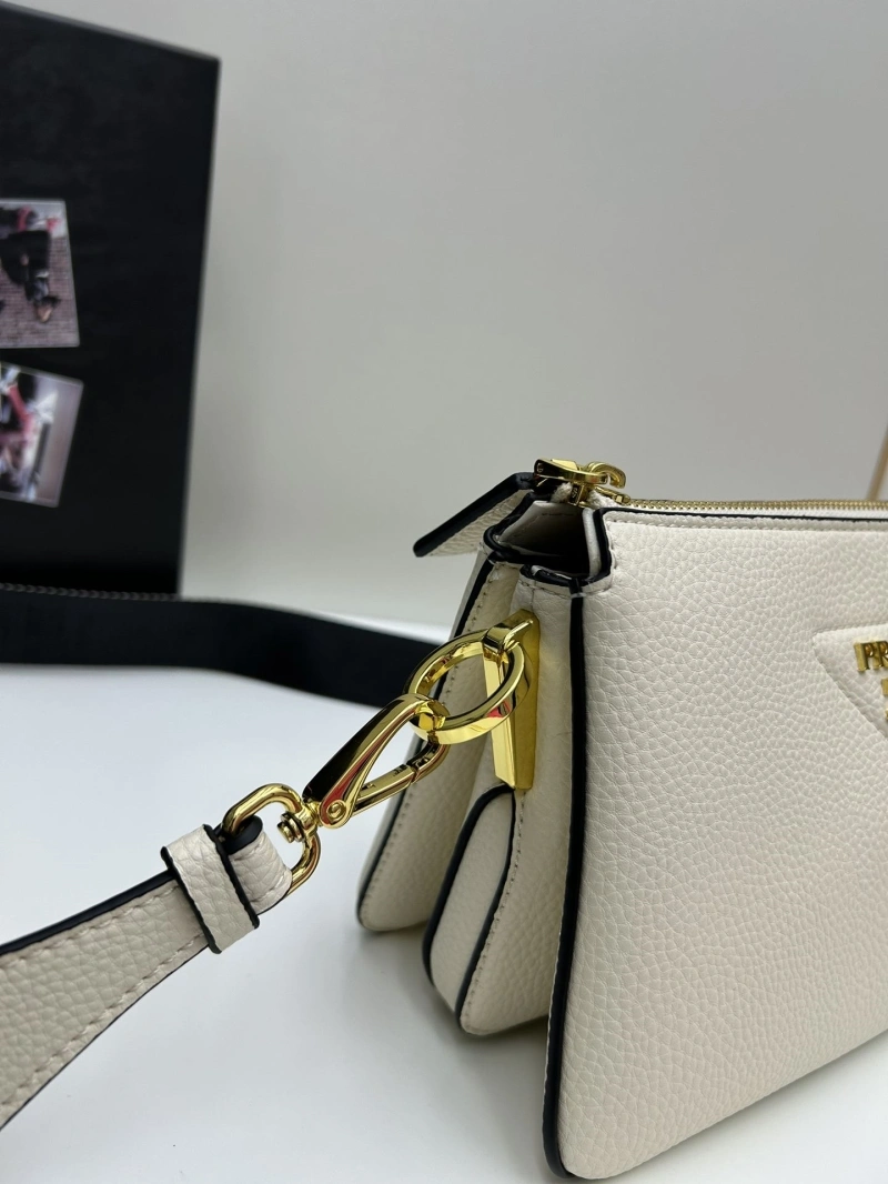 Pra*a satchel bags 4224-0415