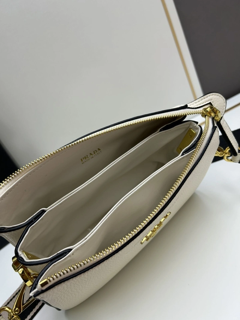 Pra*a satchel bags 4224-0415