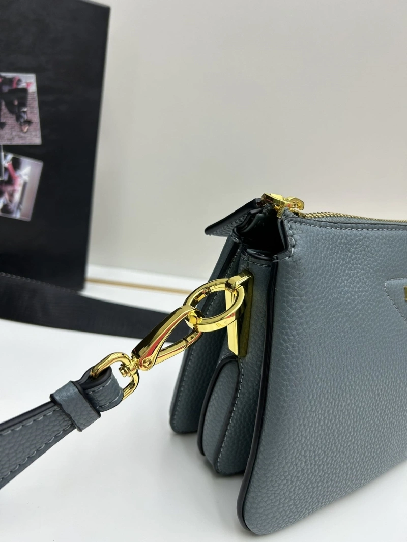 Pra*a satchel bags 4224-0417