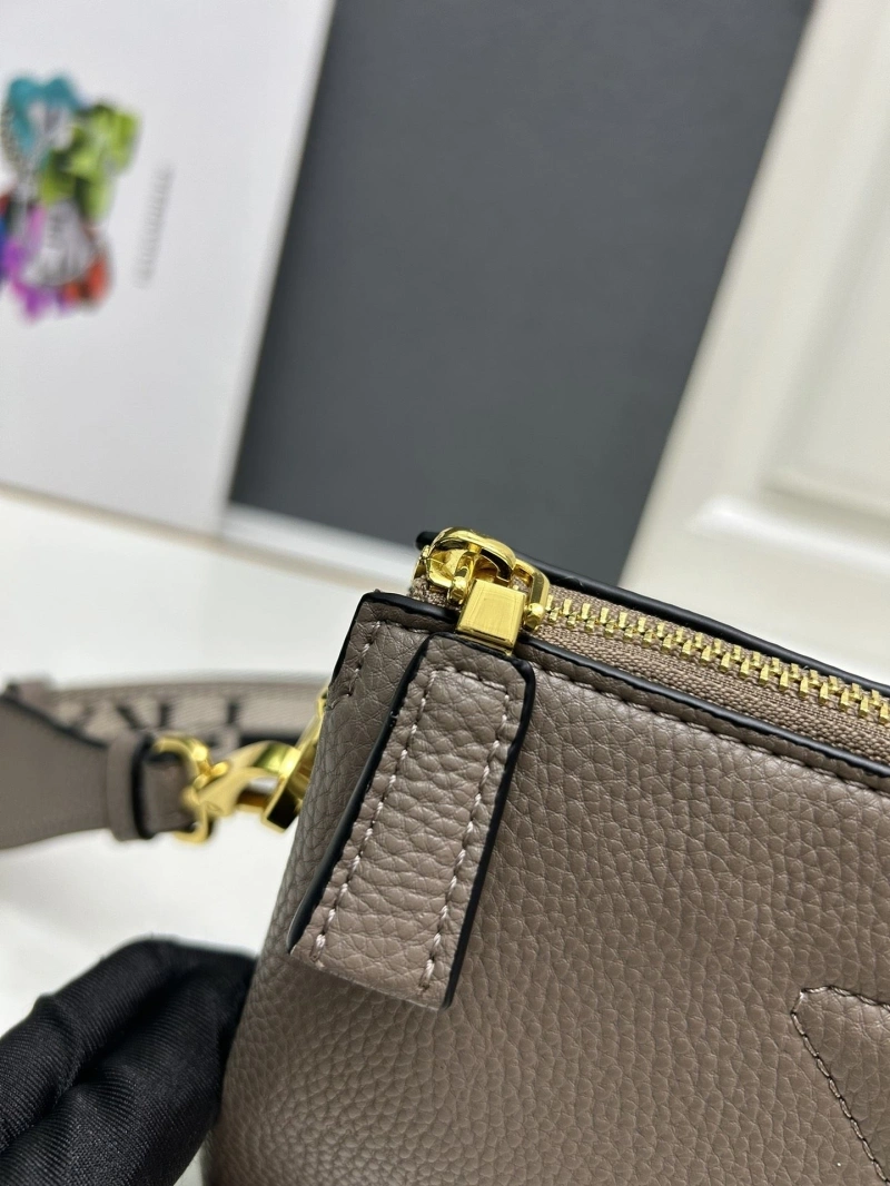 Pra*a satchel bags 4224-0537