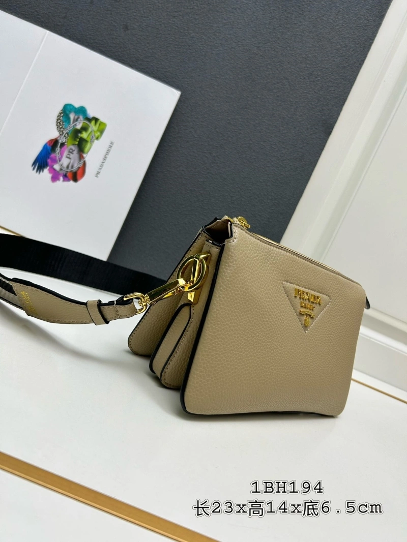 Pra*a satchel bags 4224-0538
