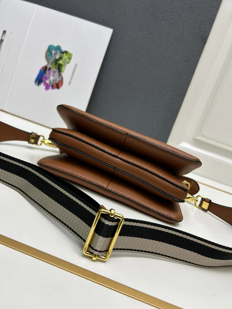 Pra*a satchel bags 4224-0542