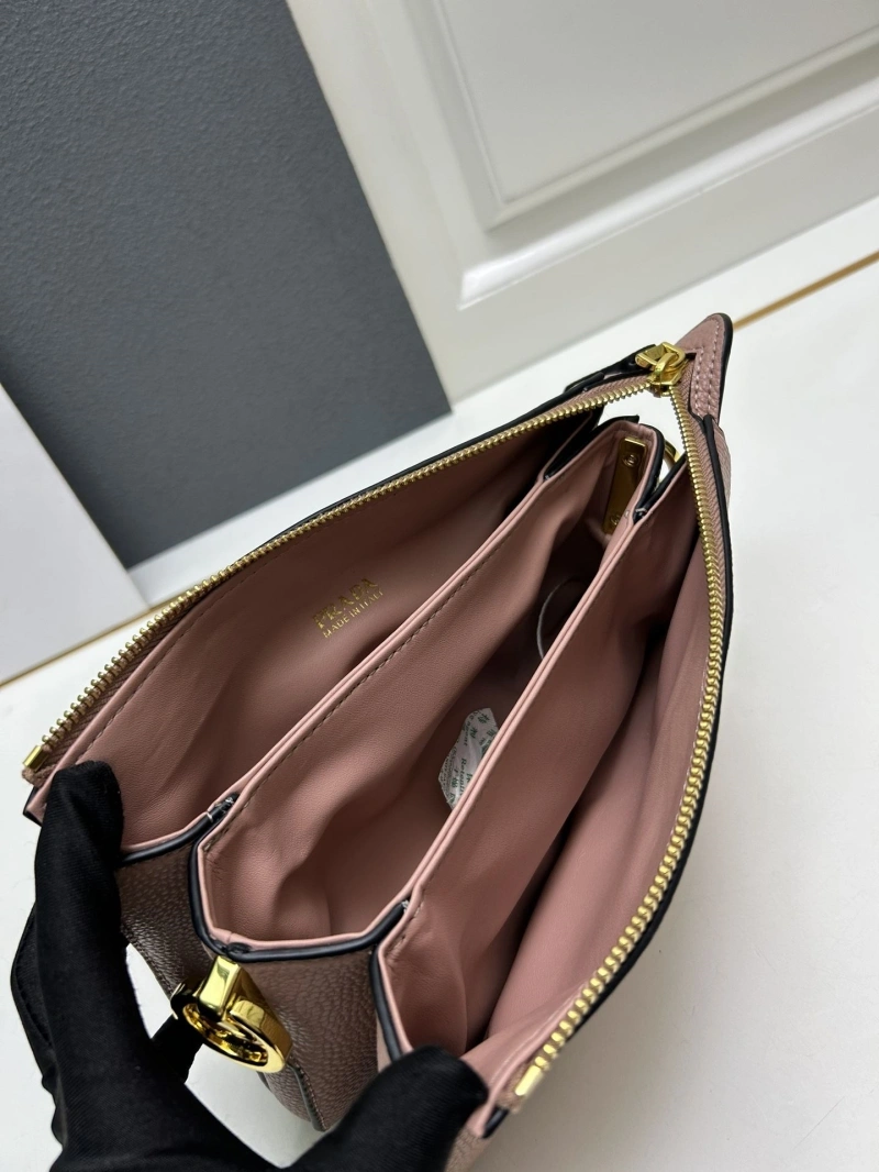 Pra*a satchel bags 4224-0543