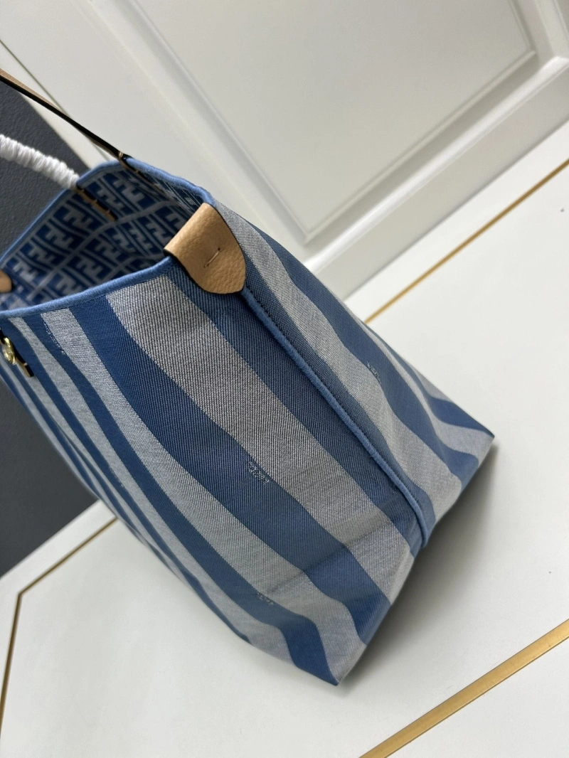 F**di shopping bags 4224-0560