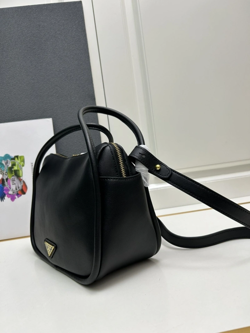 Pra*a top handle bags 4224-0571