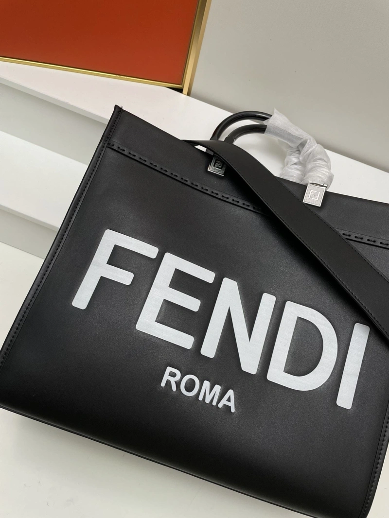 F**di shopping bags 4224-0578
