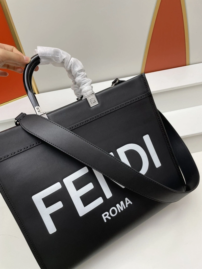 F**di shopping bags 4224-0578