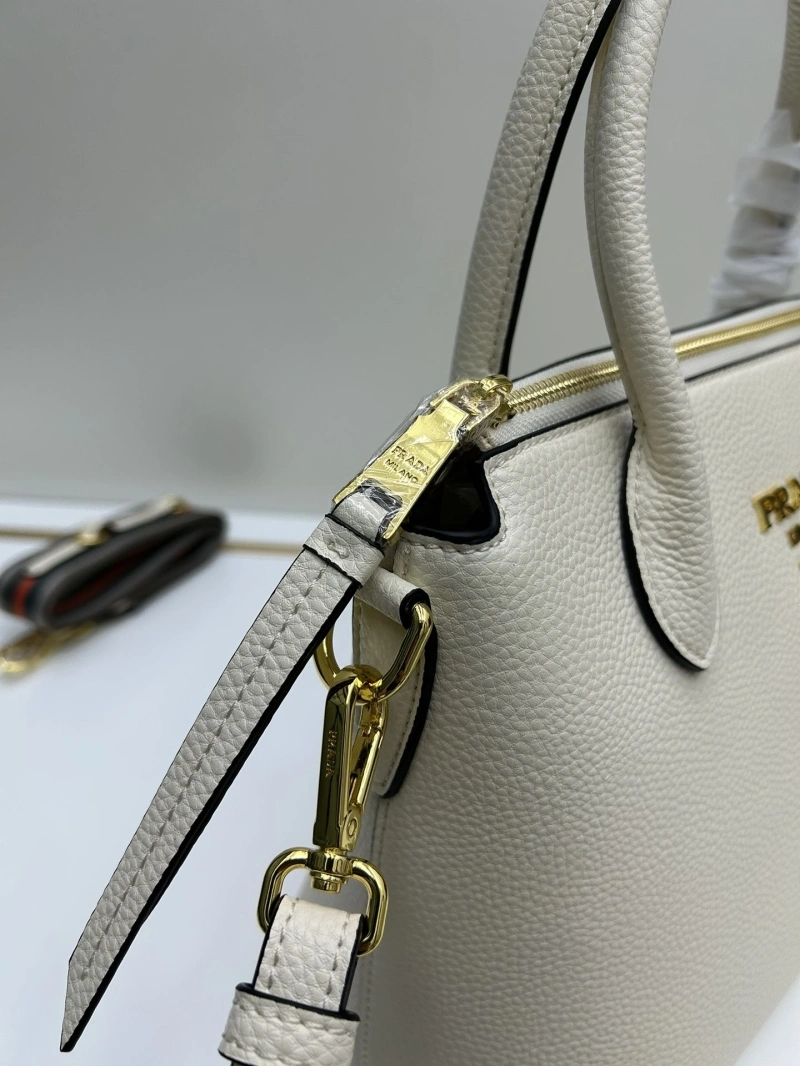 Pra*a top handle bags 4224-0646