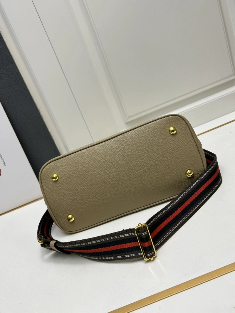Pra*a top handle bags 4224-0721