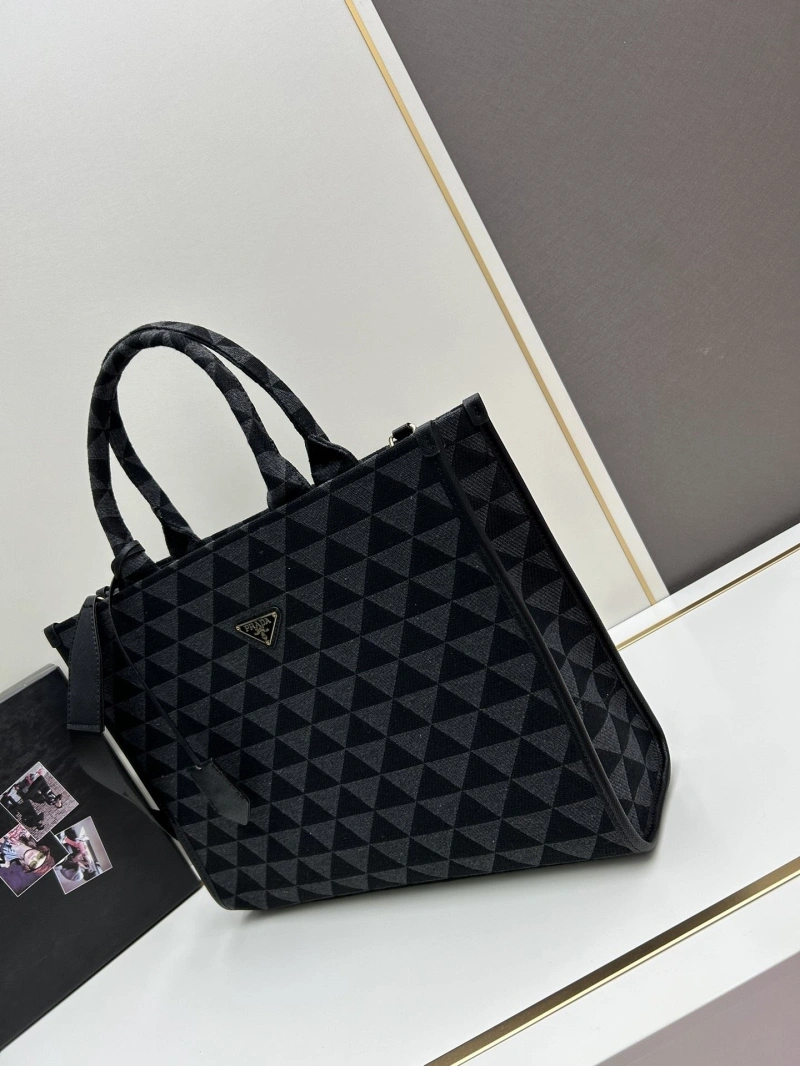 Pra*a shopping bags 4224-0732