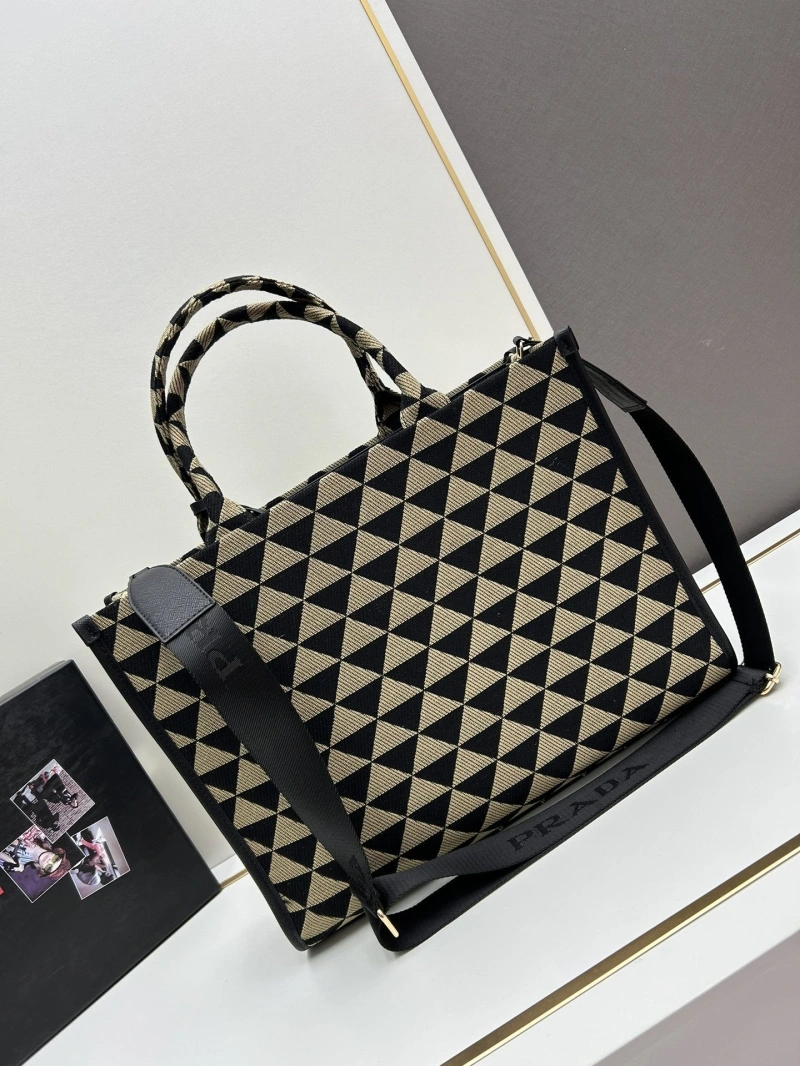 Pra*a shopping bags 4224-0733