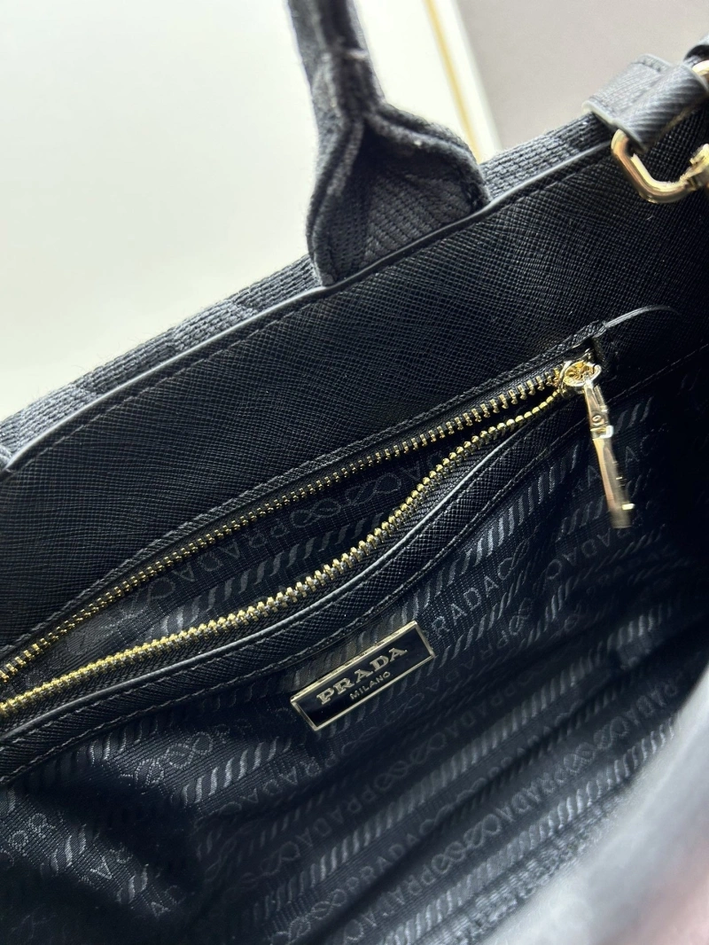 Pra*a shopping bags 4224-0734