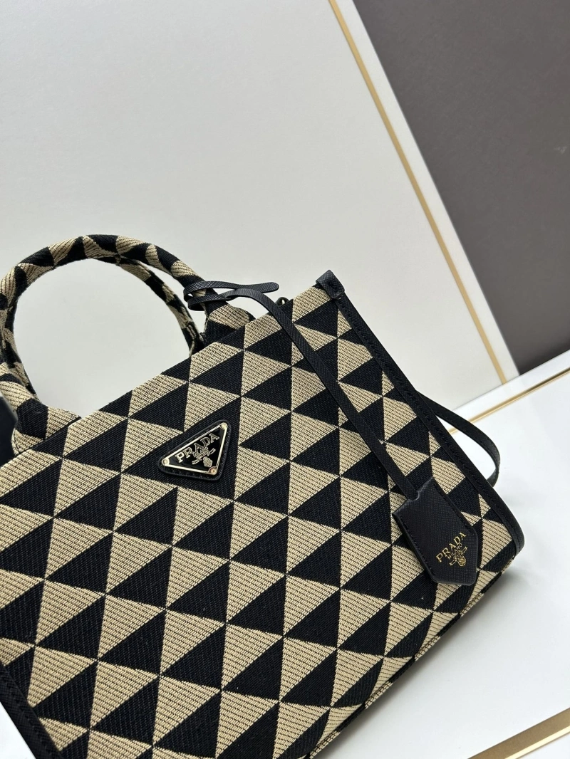 Pra*a shopping bags 4224-0735