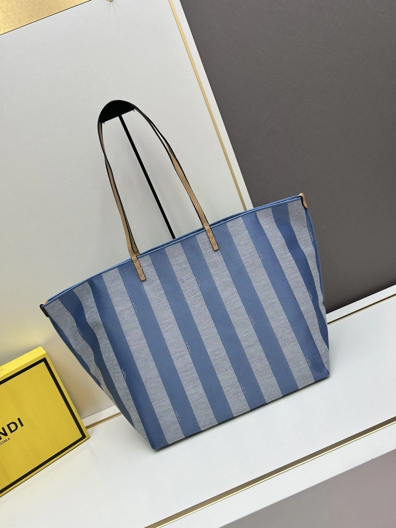 F**di shopping bags 4224-0769