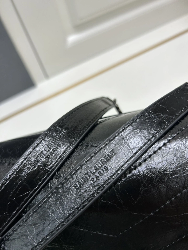 Y51 top handle bags 4224-0784