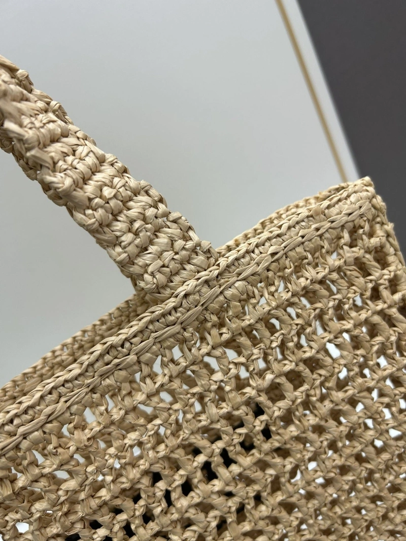 Pra*a shopping bags 4224-0947