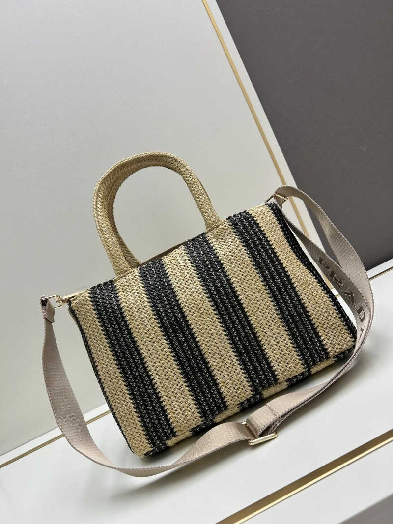 Pra*a shopping bags 4224-0957