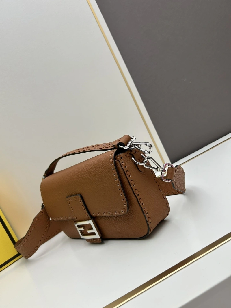 F**di baguette bags 4224-0981