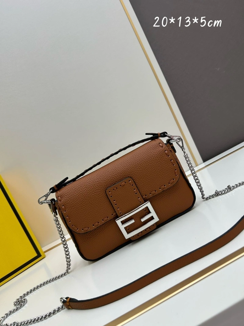 F**di baguette bags 4224-0984
