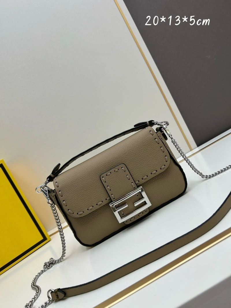 F**di baguette bags 4224-0986