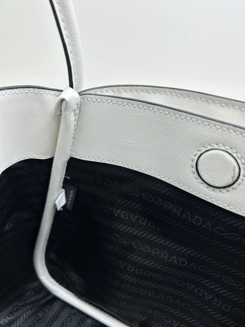 Pra*a shopping bags 4224-1063