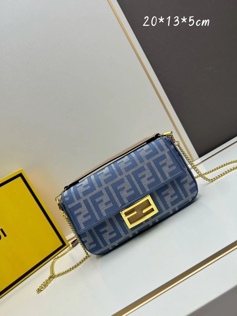 F**di baguette bags 4224-1085