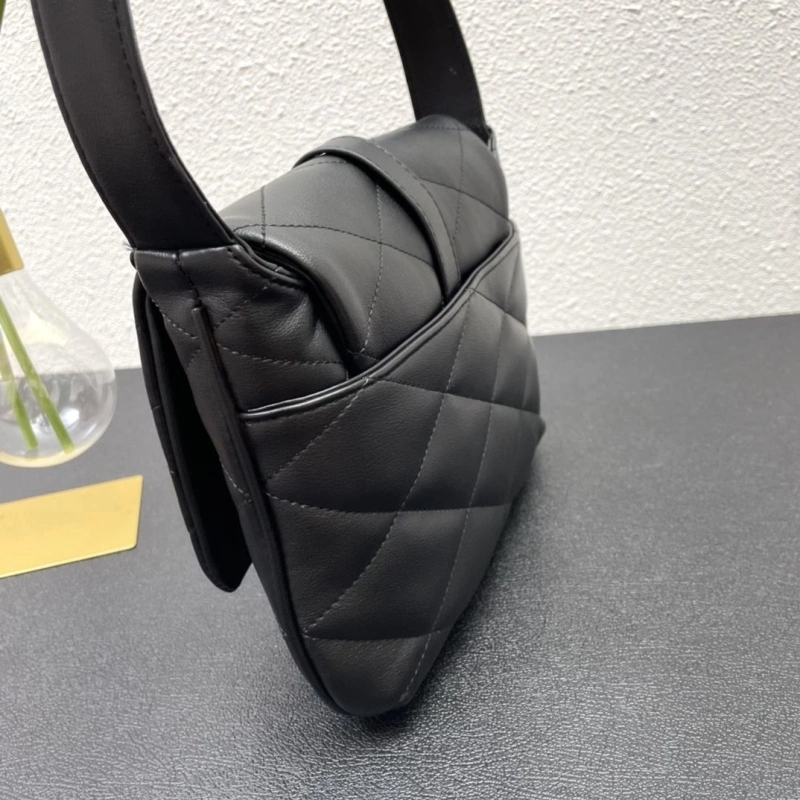 Y51 top handle bags 4224-1540