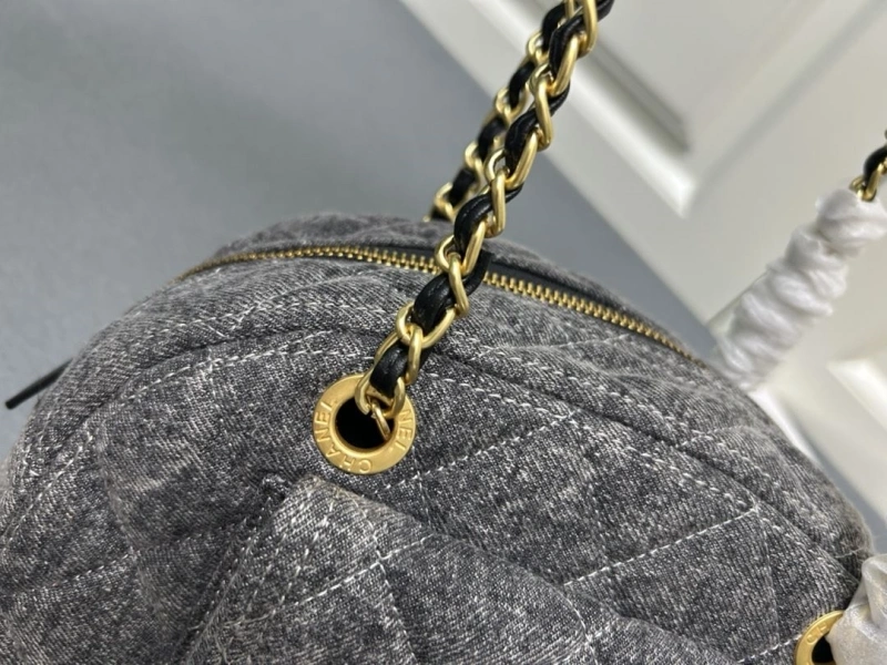 Ch**el top handle bags 4224-1569