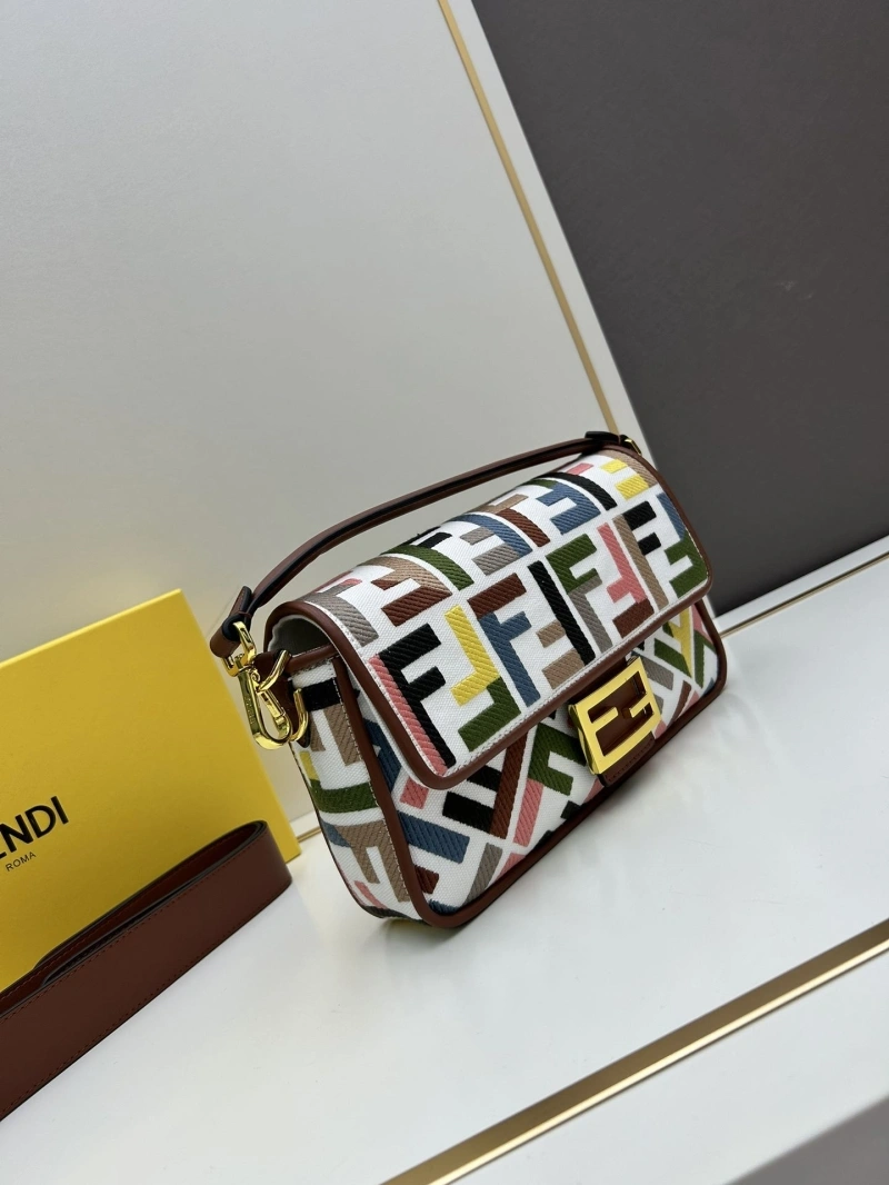 F**di baguette bags 4224-1721
