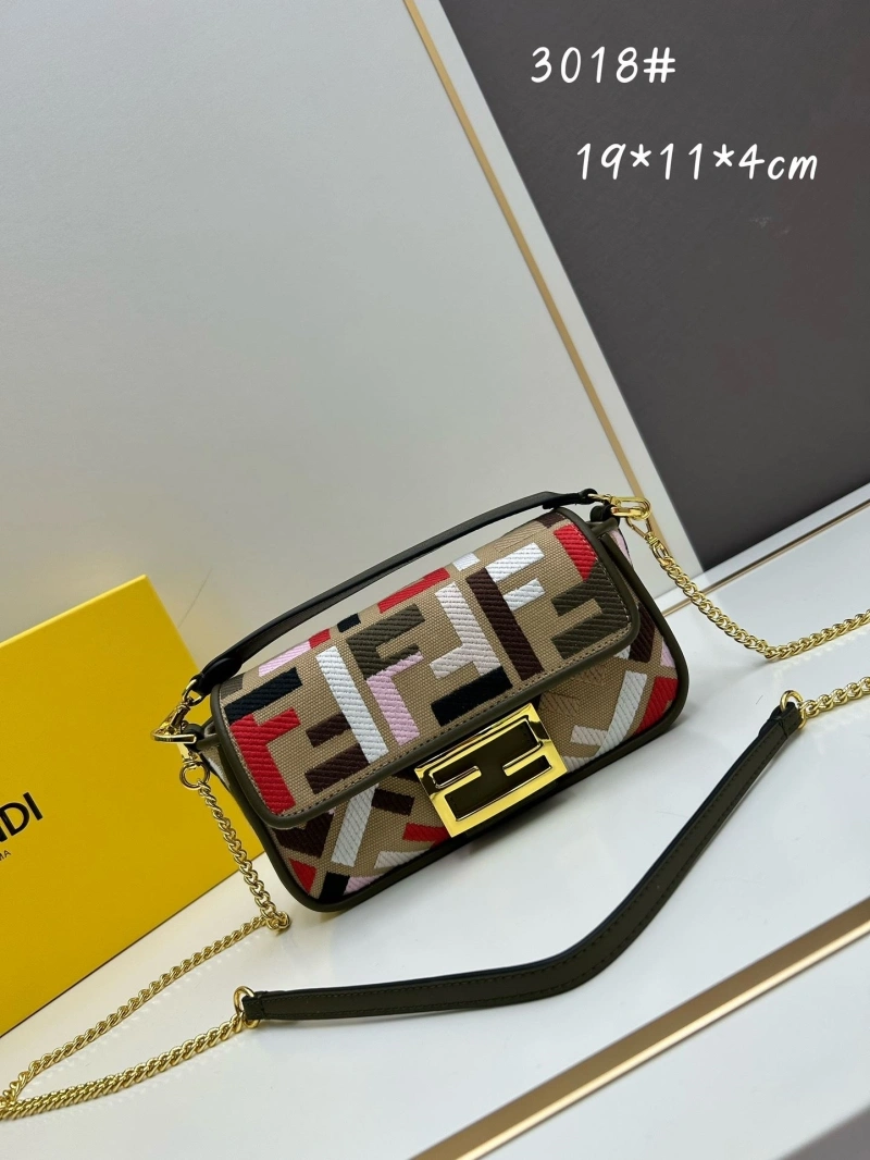 F**di baguette bags 4224-1722