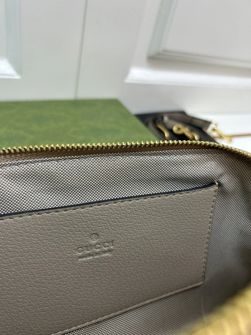 Gvc*1 top handle bags 4224-1821