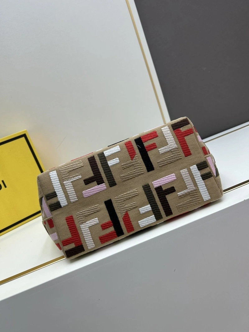F**di shopping bags 4224-1942