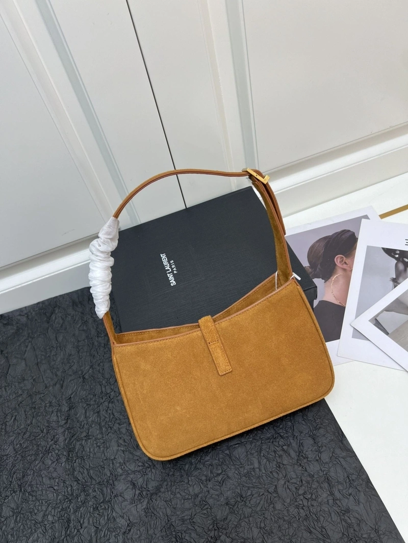Y51 top handle bags 4224-2025