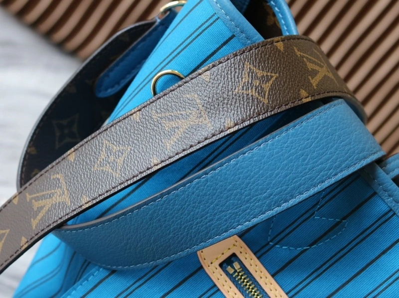 LV Shopping Bags 4233A-0308