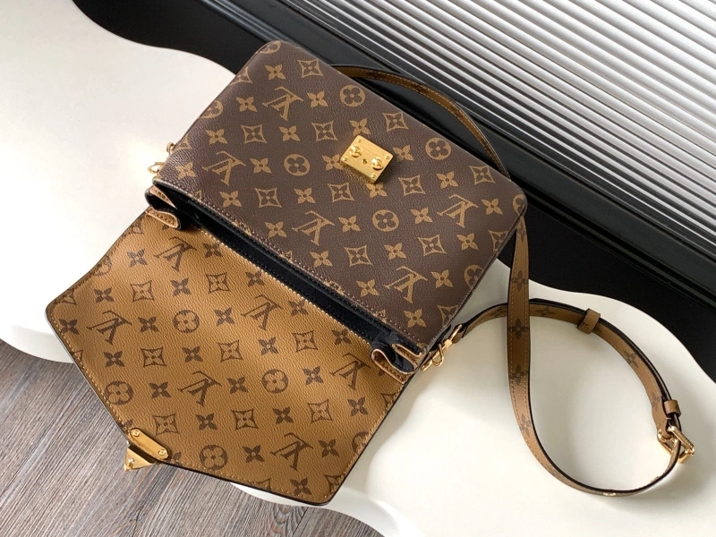 LV Satchel bags 4233A-0390