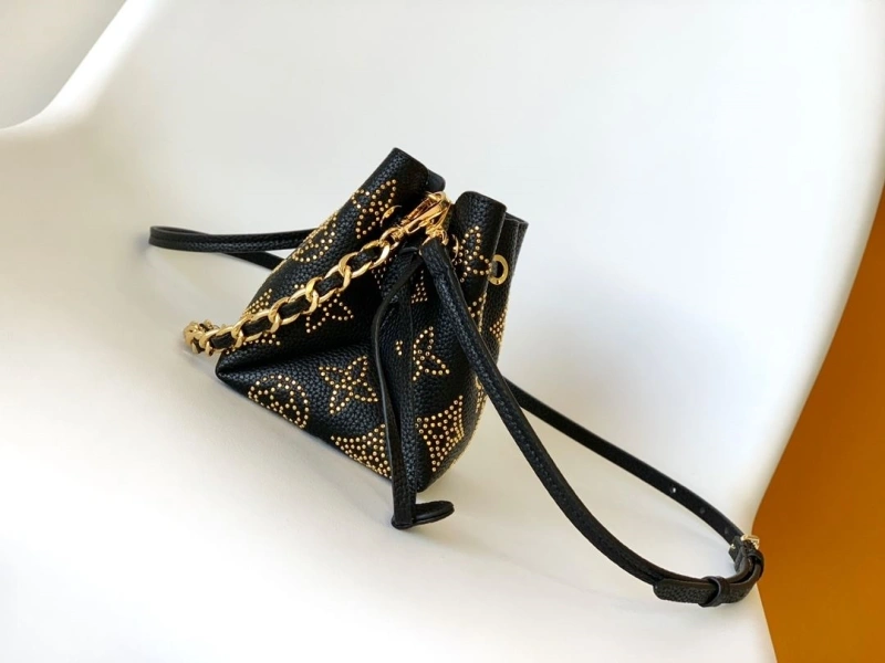 LV Bucket Bags 4233A-1055