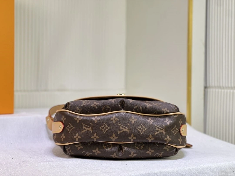 LV Top Handle Bags 4233A-1090