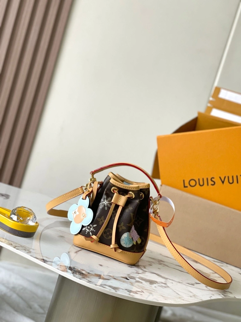 LV Bucket Bags 4233A-1170