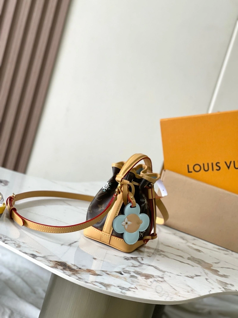 LV Bucket Bags 4233A-1170