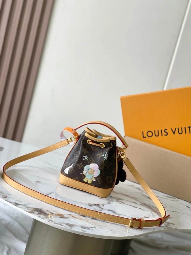 LV Bucket Bags 4233A-1170