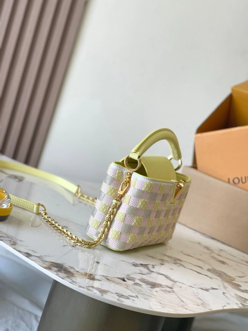 LV Capucines Bags 4233A-1172