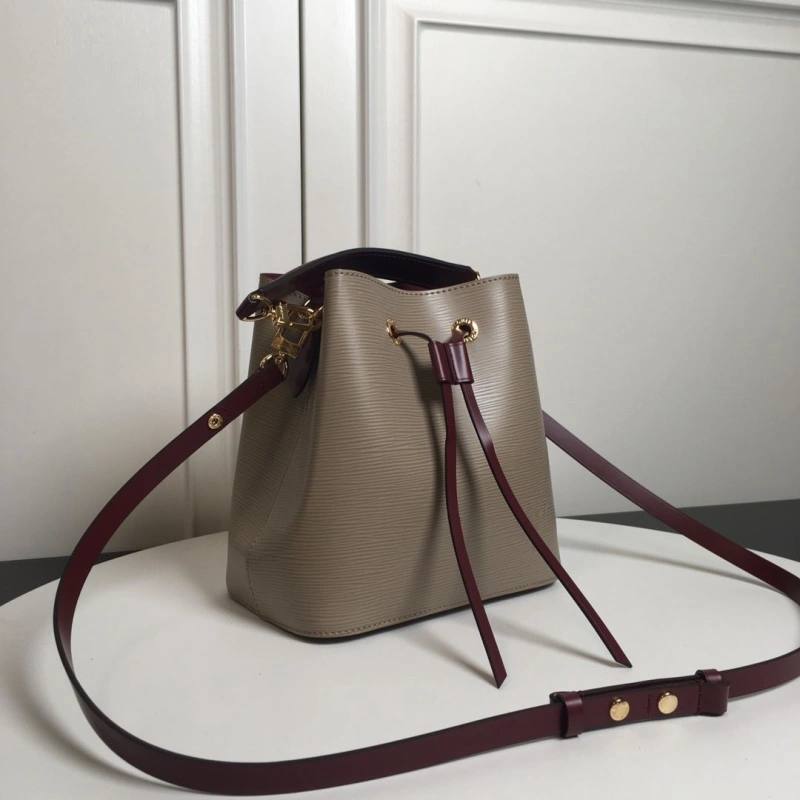 LV Bucket Bags 4233A-1412