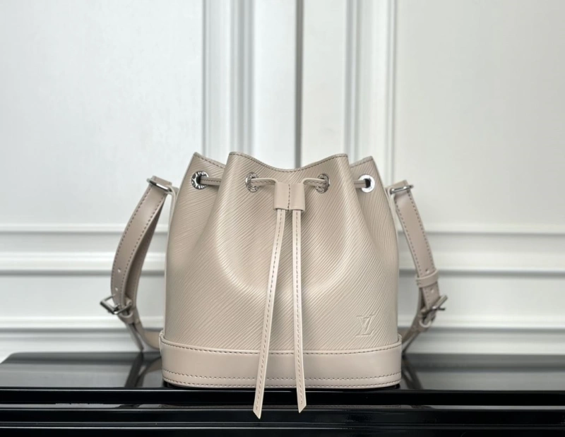 LV Bucket Bags 4233A-1478