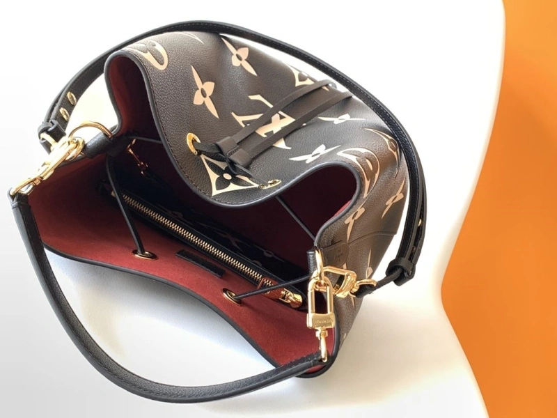 LV Bucket Bags 4233A-1553