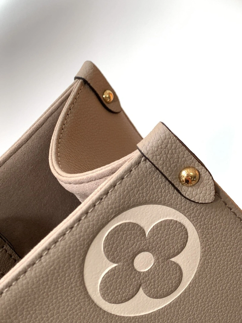 LV Shopping Bags 4233A-1555