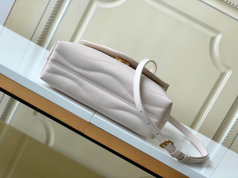 LV Top Handle Bags 4233A-1712