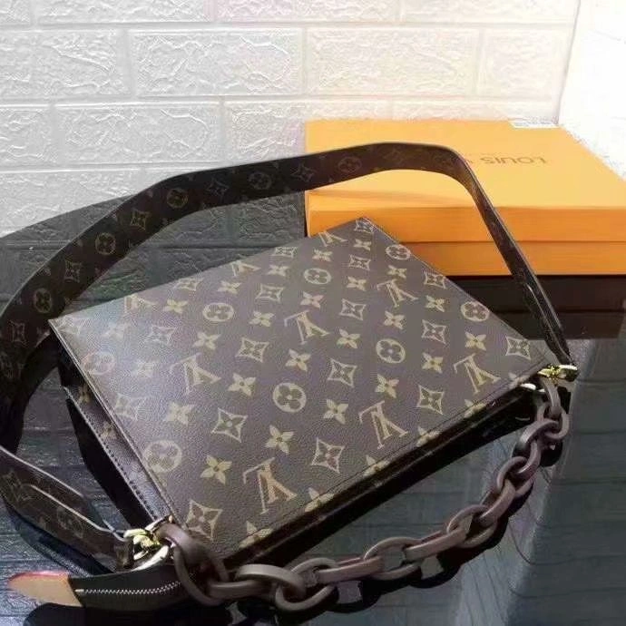 LV Clutch Bags 4233A-1996