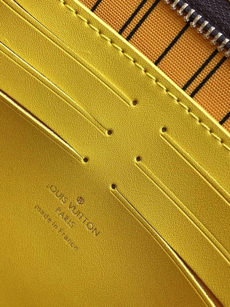 LV Clutch Bags 4233A-2094